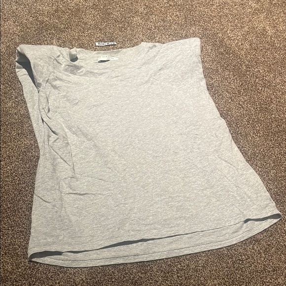 Cute Gray Babaton Women's Top - Picture 3 of 6